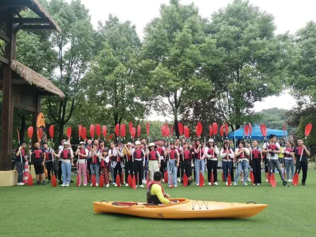 遠(yuǎn)程監(jiān)控,報警巡邏,清機(jī)加鈔,清分整點(diǎn),憑證寄庫,頭寸箱寄庫,商鋪安保,智能家居