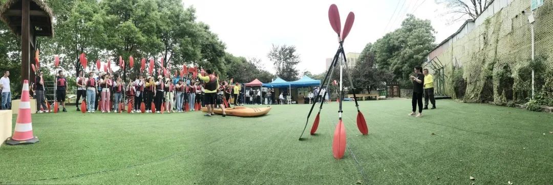 遠(yuǎn)程監(jiān)控,報警巡邏,清機(jī)加鈔,清分整點(diǎn),憑證寄庫,頭寸箱寄庫,商鋪安保,智能家居