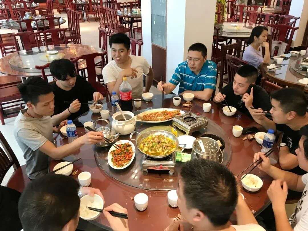 遠(yuǎn)程監(jiān)控,報警巡邏,清機(jī)加鈔,清分整點(diǎn),憑證寄庫,頭寸箱寄庫,商鋪安保,智能家居