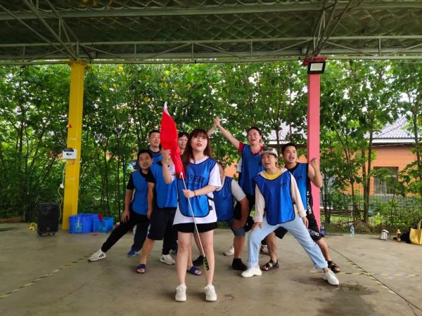 遠(yuǎn)程監(jiān)控,報(bào)警巡邏,清機(jī)加鈔,清分整點(diǎn),憑證寄庫(kù),頭寸箱寄庫(kù),商鋪安保,智能家居